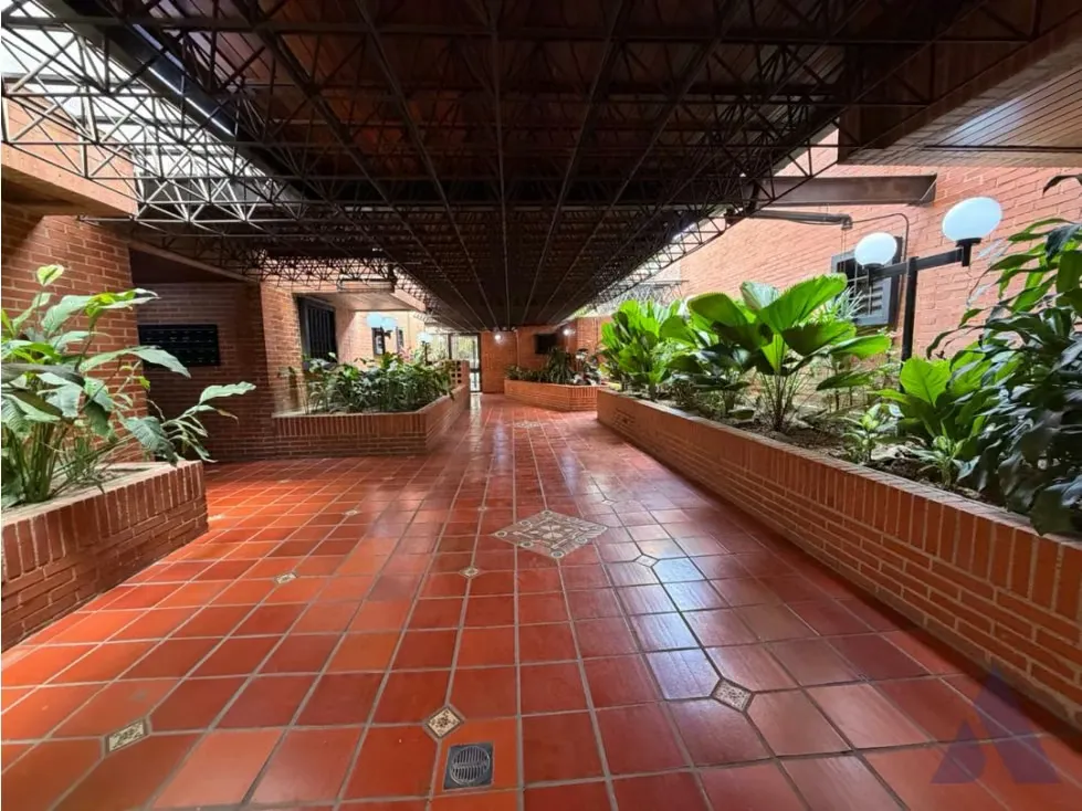 Vendo PB CAMPO ALEGRE 178mts2 con terraza-3H-3B-2 E-1M - 4