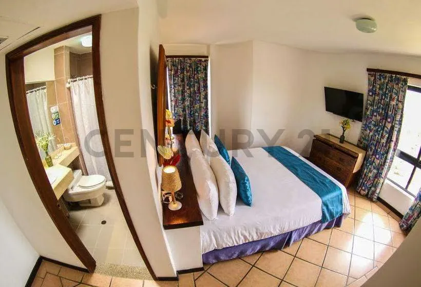 En venta Hotel California en playa El Yaque Isla de Margarita - 8