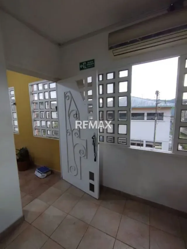 Apartamento en alquiler en San Juan de Colón - 2