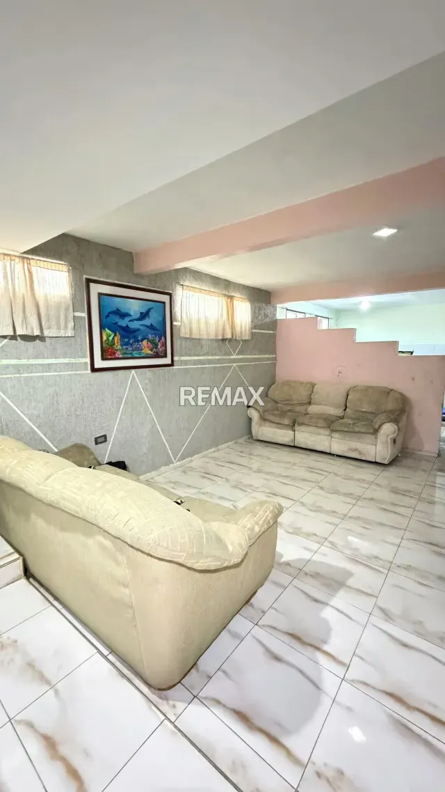 Se Vende casa en altos de korinsa - 16