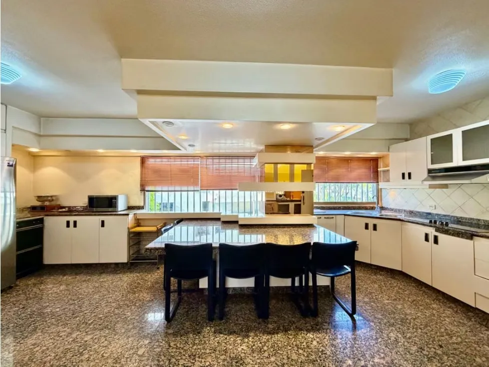 Se vende apto 470m2 3h+2s/5b/3p Chulavista - 9