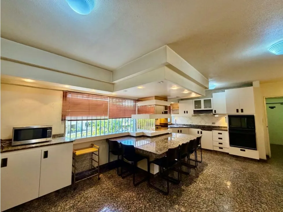 Se vende apto 470m2 3h+2s/5b/3p Chulavista - 10