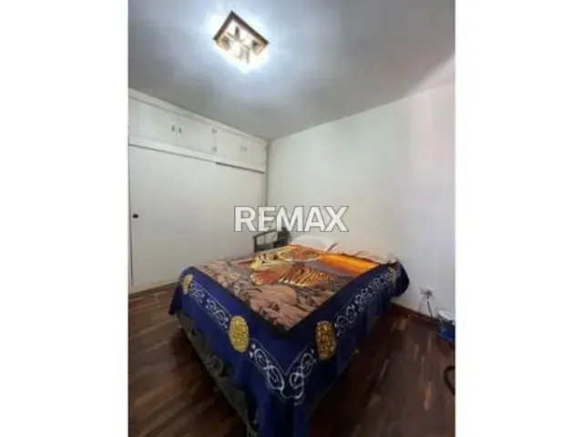 Amplio PH en venta. En Bello Monte - 8