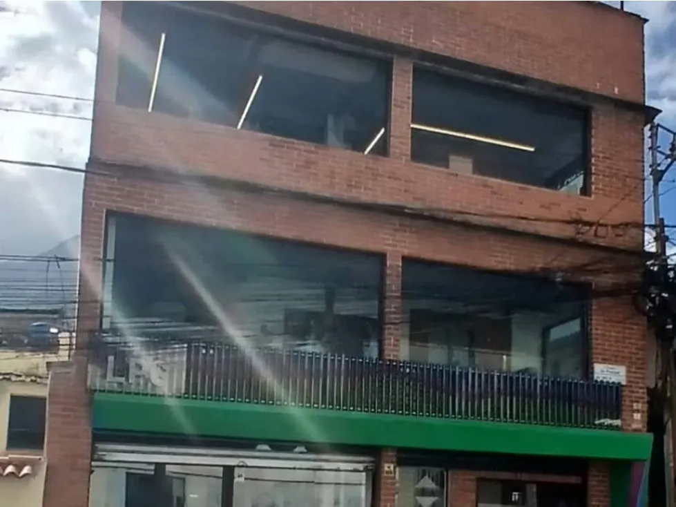 ALQUILER DE LOCAL 150 M2 EN EDIFICIO A PIE DE CALLE. LOS CHORROS (RR) - 7