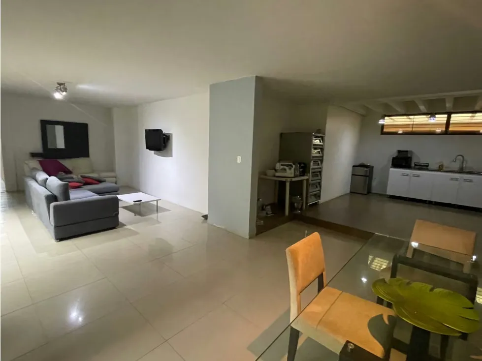 Se vende casa 750m2 Prados Del Este 8227 - 21