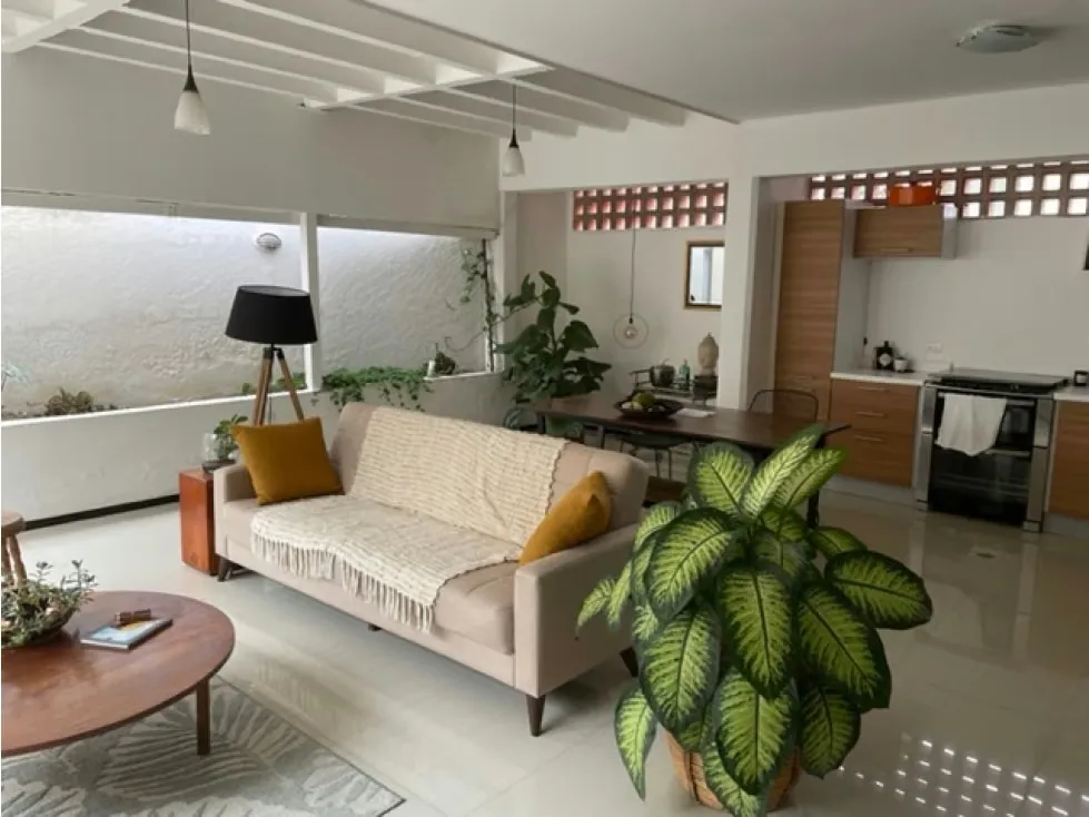 Se vende casa 750m2 Prados Del Este 8227 - 25