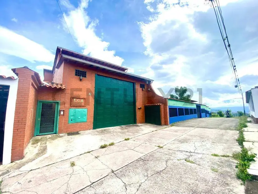 Venta Edificio en la Laja