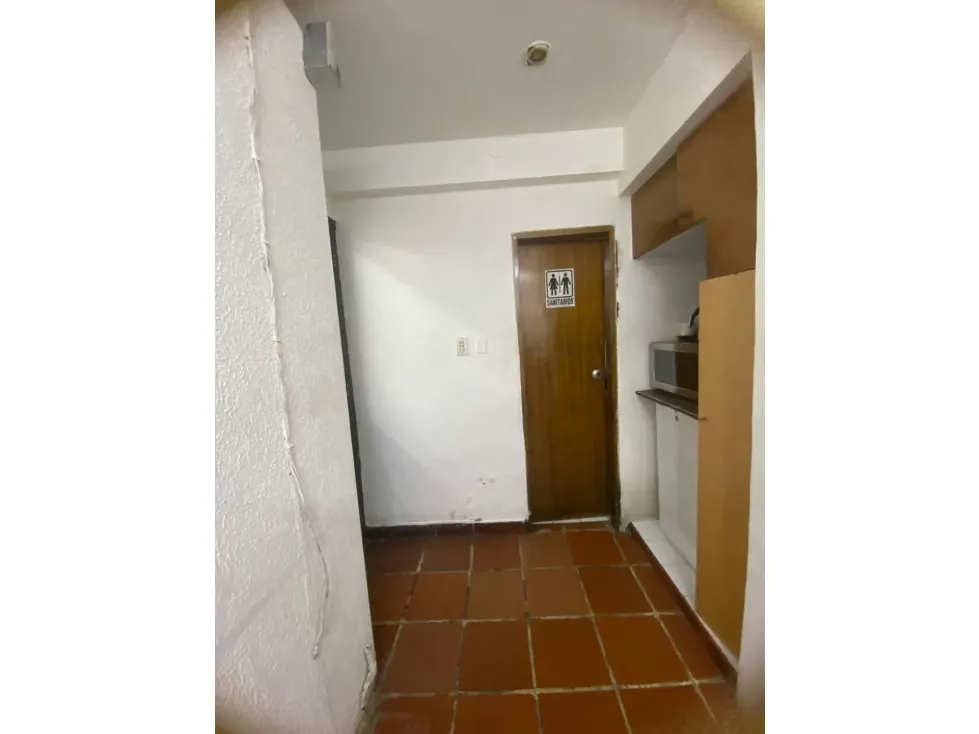 Venta de fondo de comercio de Peluquería Bello Monte 50m2. - 4