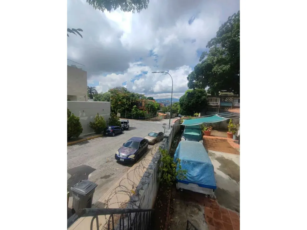 Se vende casa para remodelar 490m2 Altamira 0725 - 5