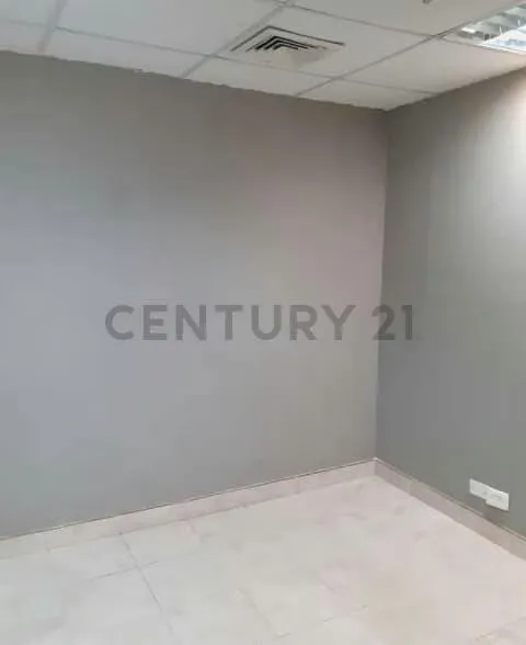 Se Alquila Local comercial u oficina en La Lago. Maracaibo - 10