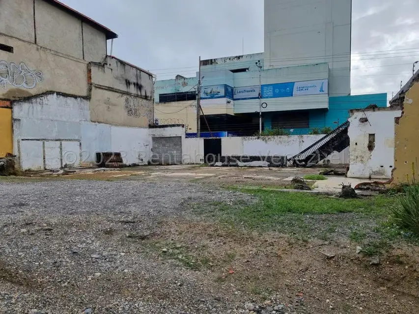 Terreno (Comercial) en Venta en Centro, Lara - 11