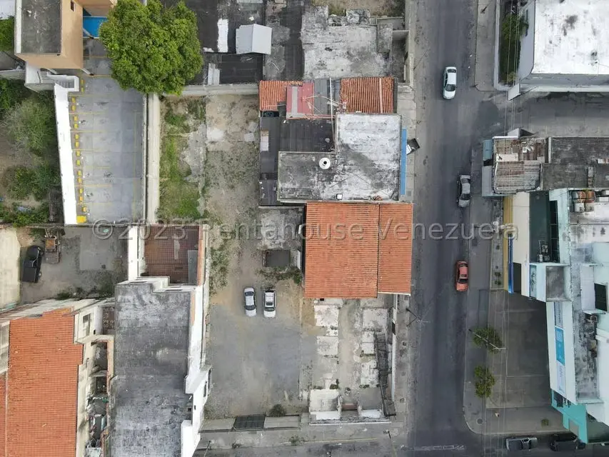Terreno (Comercial) en Venta en Centro, Lara - 12