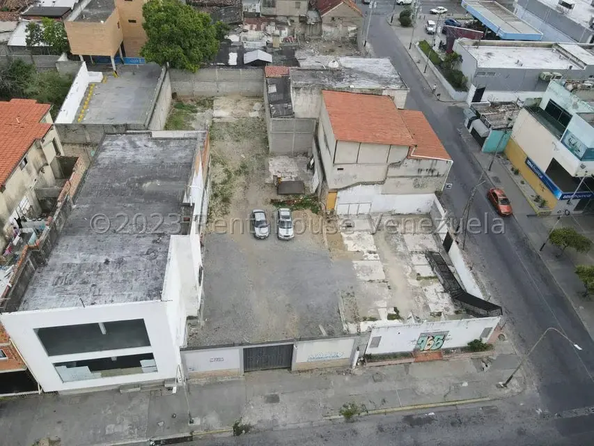 Terreno (Comercial) en Venta en Centro, Lara - 13