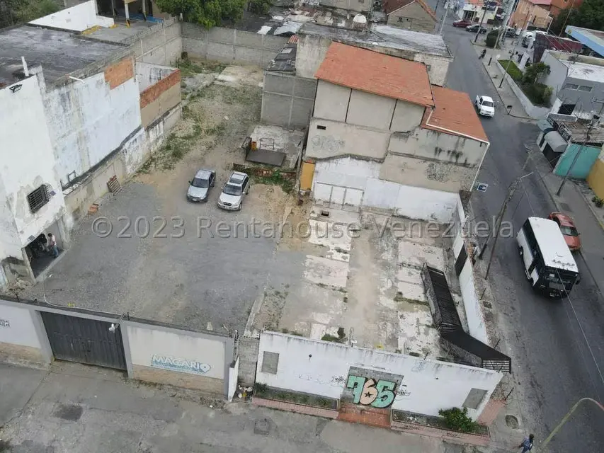 Terreno (Comercial) en Venta en Centro, Lara - 14