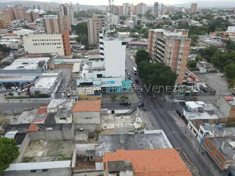Terreno (Comercial) en Venta en Centro, Lara - 17