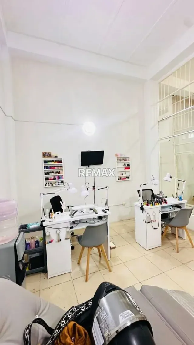 SE VENDE Local Comercial. Local N 3 Ubicación Tariba Municipio Cardenas - 3