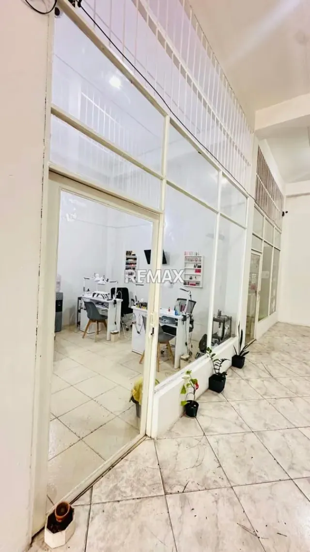 SE VENDE Local Comercial. Local N 3 Ubicación Tariba Municipio Cardenas - 5
