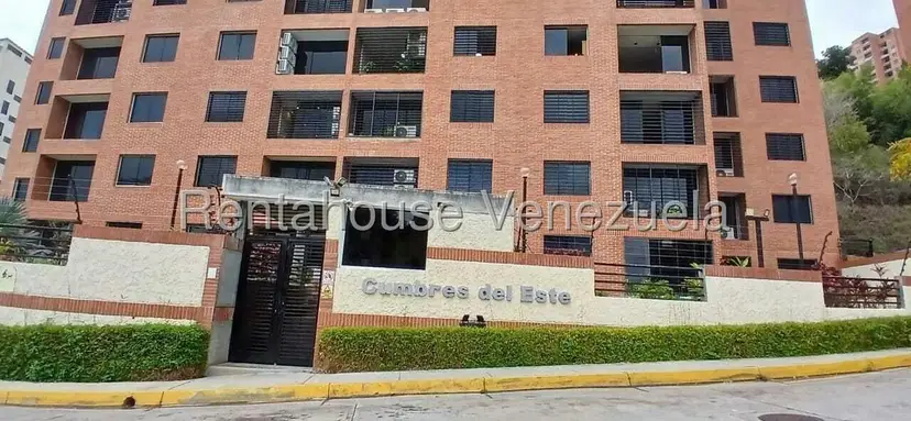 Apartamento (Multiples Niveles) en Venta en Colinas de La Tahona, Distrito Metropolitano