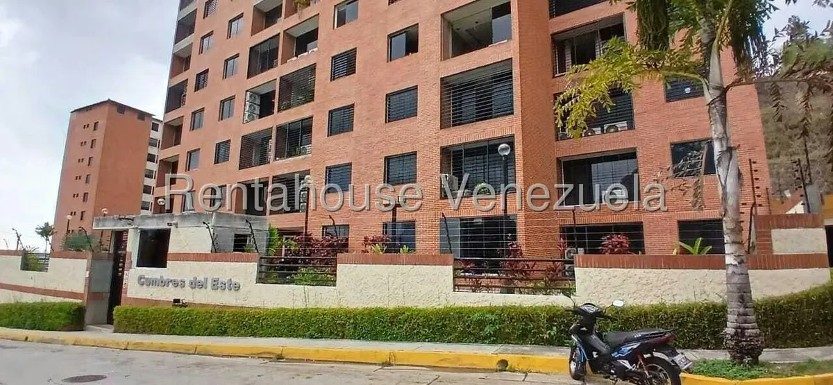 Apartamento (Multiples Niveles) en Venta en Colinas de La Tahona, Distrito Metropolitano - 2
