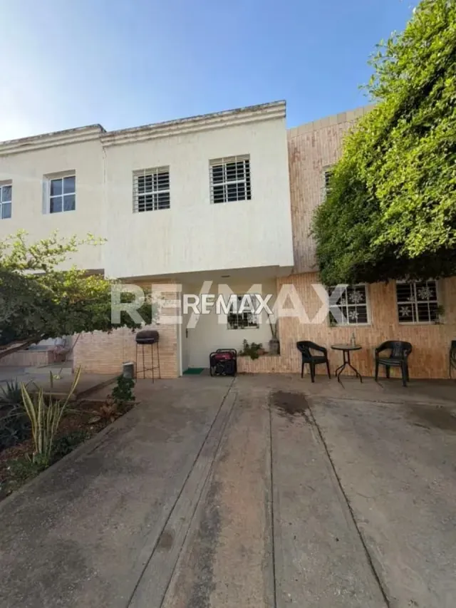 Townhouse en Venta Villa Cristal - 2