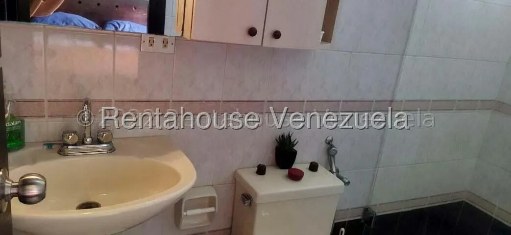 Apartamento (1 Nivel) en Venta en La Bonita, Distrito Metropolitano - 19