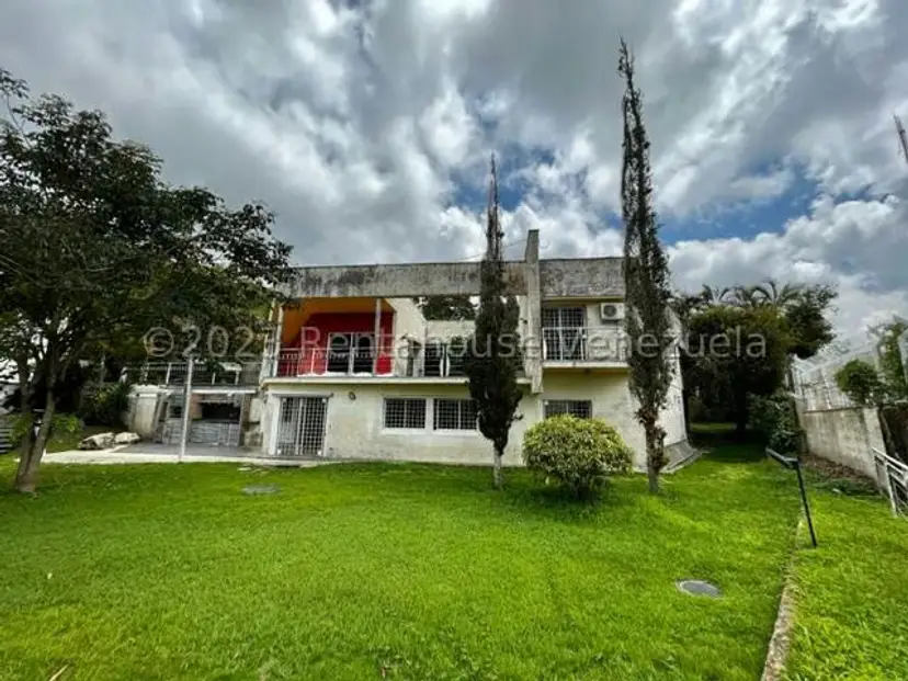 Casa (Duplex) en Venta en La Lagunita Country Club, Distrito Metropolitano