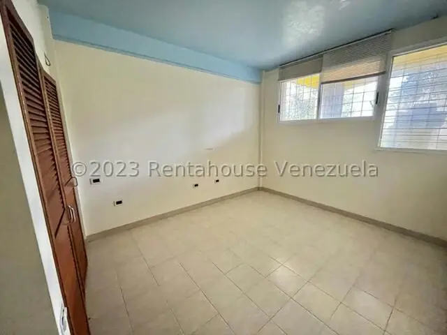 Casa (Duplex) en Venta en La Lagunita Country Club, Distrito Metropolitano - 47