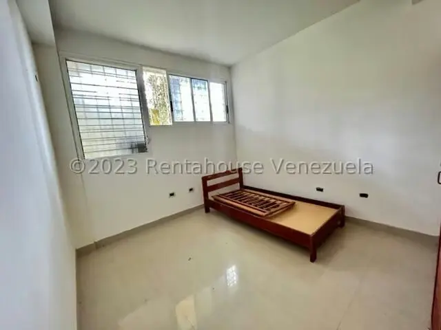 Casa (Duplex) en Venta en La Lagunita Country Club, Distrito Metropolitano - 48