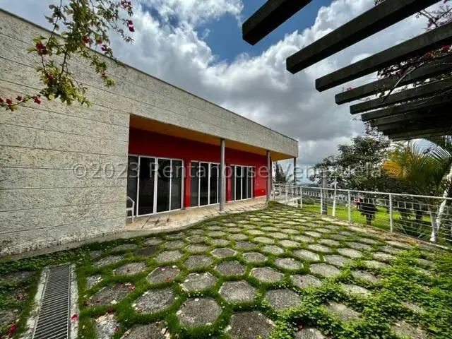 Casa (Duplex) en Venta en La Lagunita Country Club, Distrito Metropolitano - 8