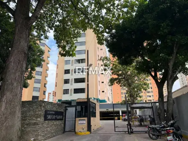 APTO EN ALQUILER, CONJ RESD SANTA CLARA, URB AGUA BLANCA
