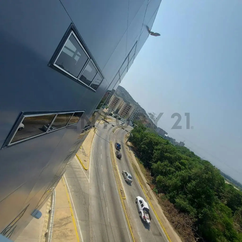 Locales Nuevos en obra Limpia Avanzada en C C PAO'S - 2