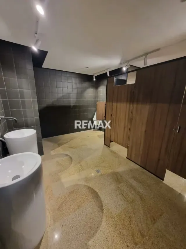 Oficina en venta Las Mercedes 93 M2 - 4
