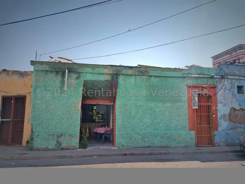 Terreno (Comercial) en Venta en El Centro, Aragua
