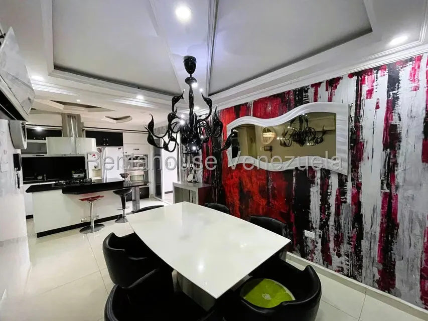 Townhouse (Duplex) en Venta en Avenida Aragua, Aragua - 14
