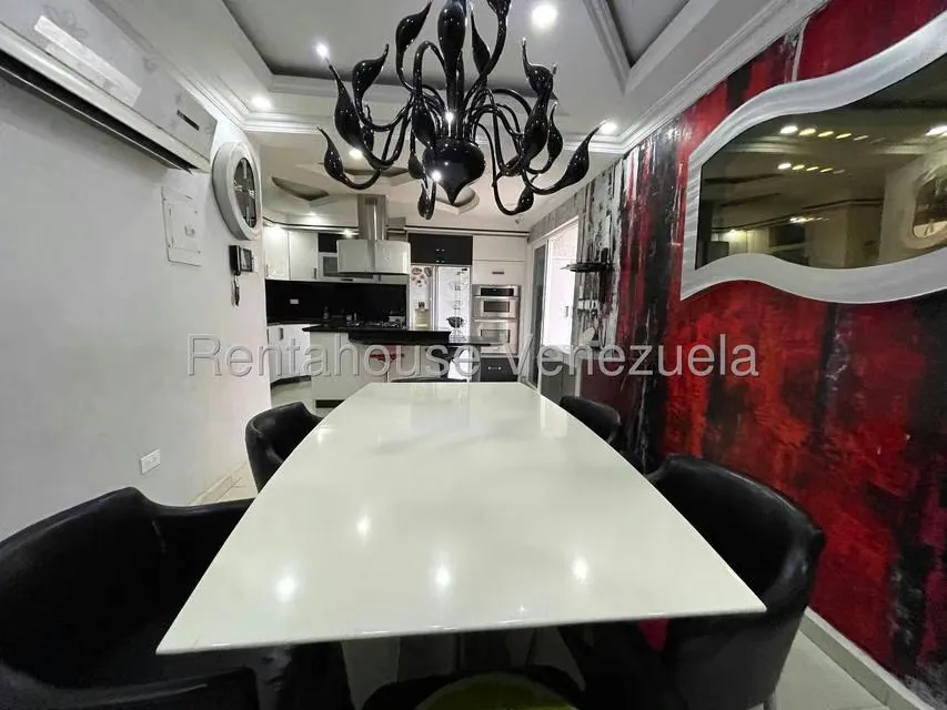 Townhouse (Duplex) en Venta en Avenida Aragua, Aragua - 15