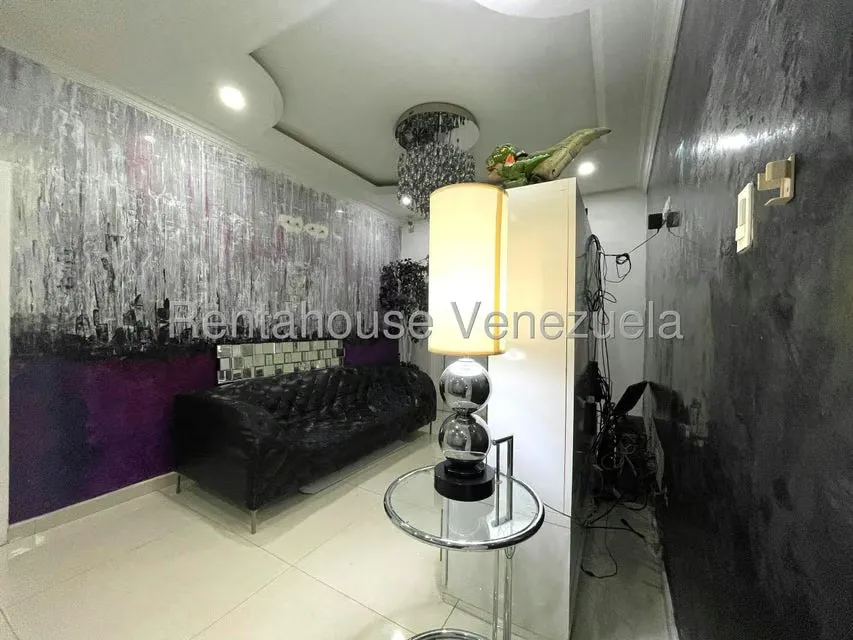 Townhouse (Duplex) en Venta en Avenida Aragua, Aragua - 21