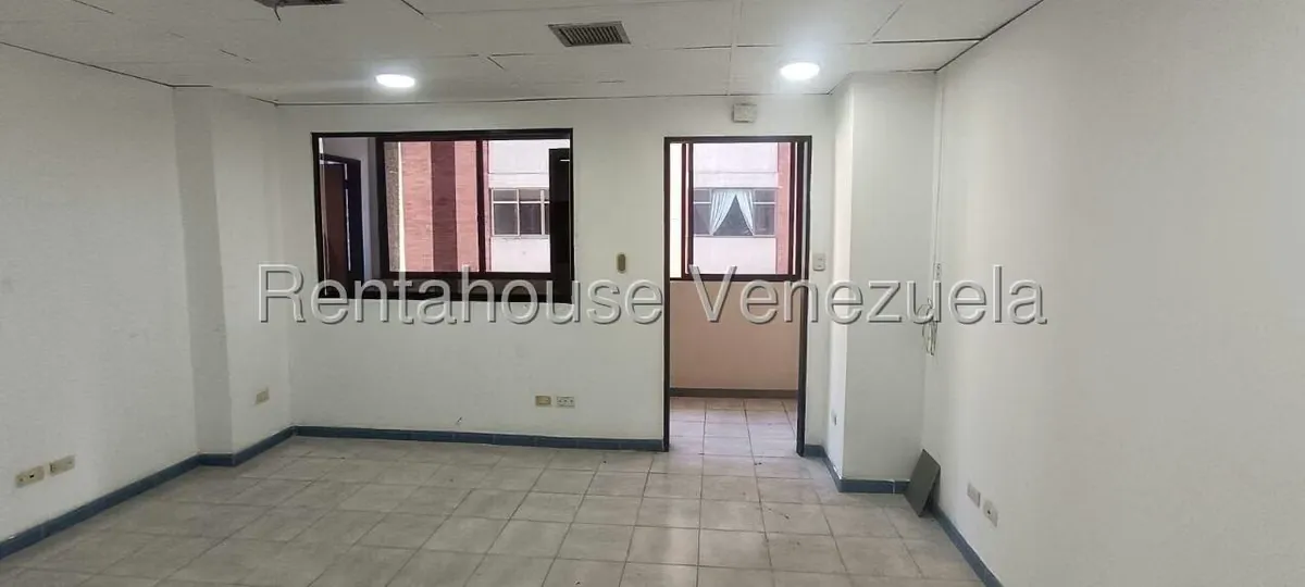 Oficina en Alquiler en Chacao, Distrito Metropolitano - 11