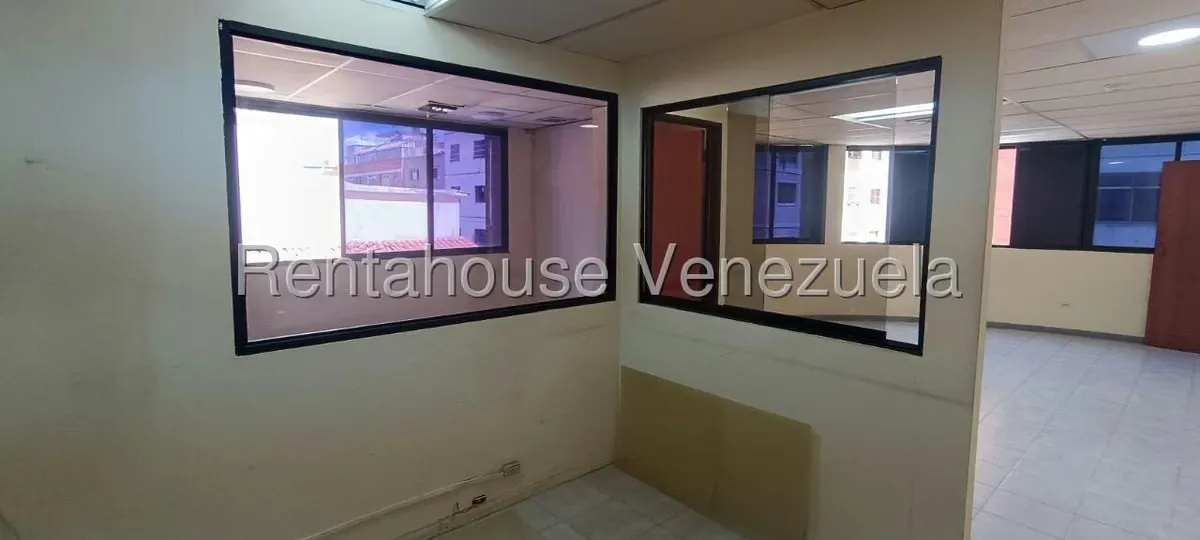 Oficina en Alquiler en Chacao, Distrito Metropolitano - 22