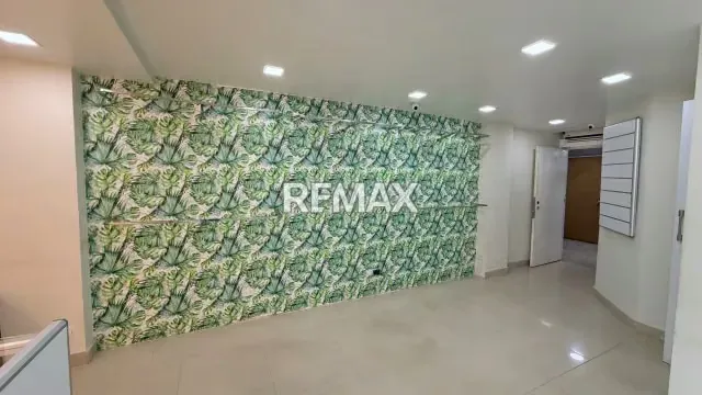 OFICINA EN VENTA EN SABANA GRANDE, CENTRO PROFESIONAL DEL ESTE - 4