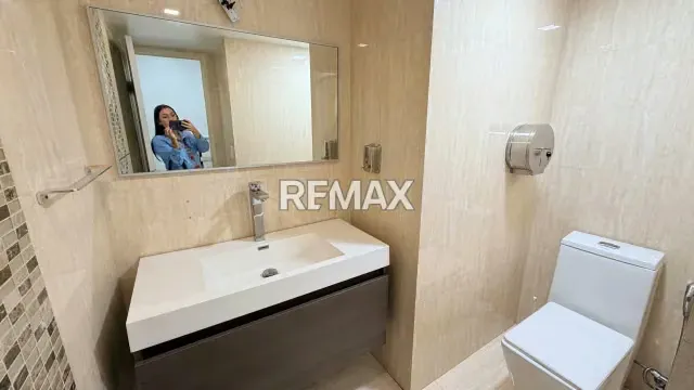 OFICINA EN VENTA EN SABANA GRANDE, CENTRO PROFESIONAL DEL ESTE - 5