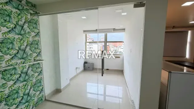OFICINA EN VENTA EN SABANA GRANDE, CENTRO PROFESIONAL DEL ESTE - 8