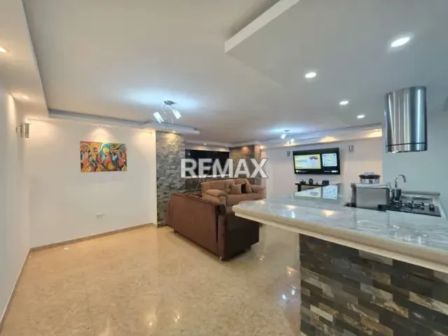 Apartamento ubicado en el Edificio Residencias el Junco, sector la concordia - 2