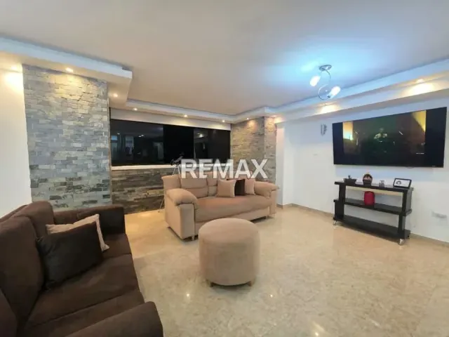 Apartamento ubicado en el Edificio Residencias el Junco, sector la concordia - 4