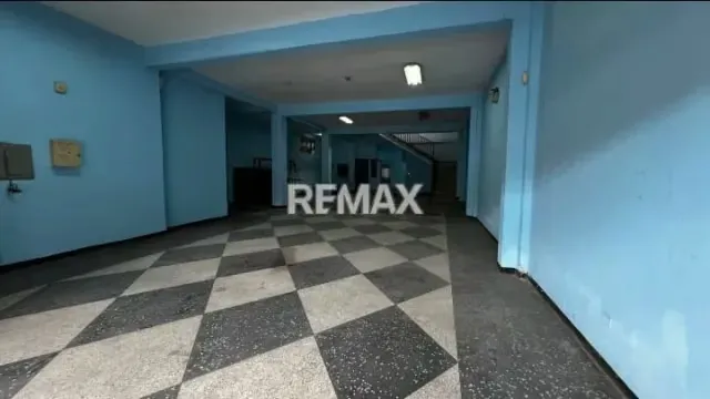 EN VENTA EDIFICIO RESIDENCIAL Y COMERCIAL EN EL CENTRO OESTE - 10