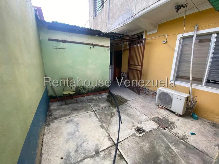 Casa (Multipes Niveles) en Alquiler en Centro, Lara - 22