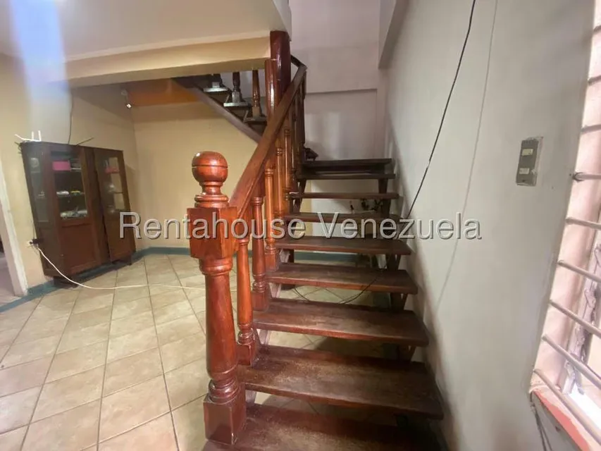 Casa (Multipes Niveles) en Alquiler en Centro, Lara - 25
