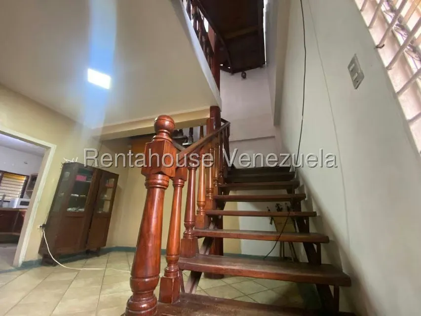 Casa (Multipes Niveles) en Alquiler en Centro, Lara - 26