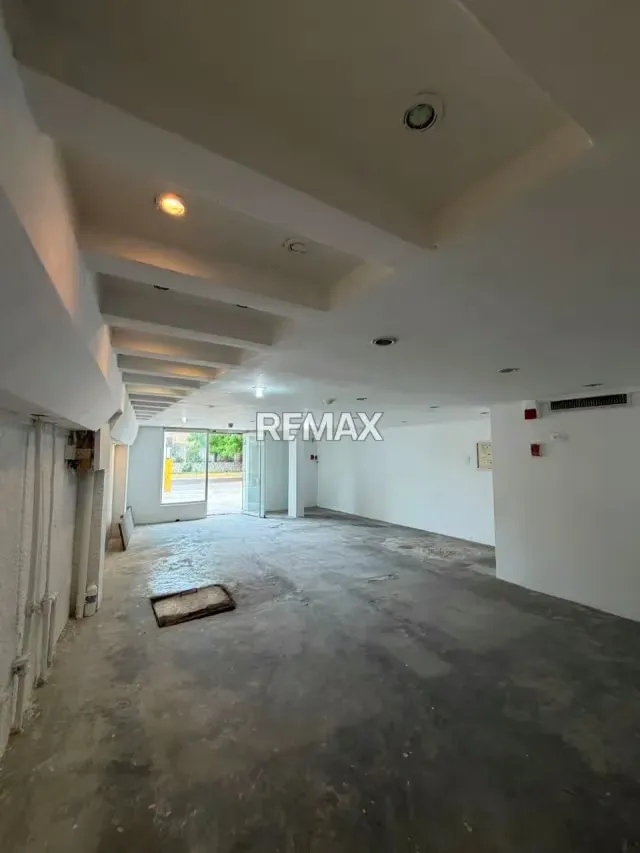 Local Comercial en Venta Calle 71 con Av. 16 - 7