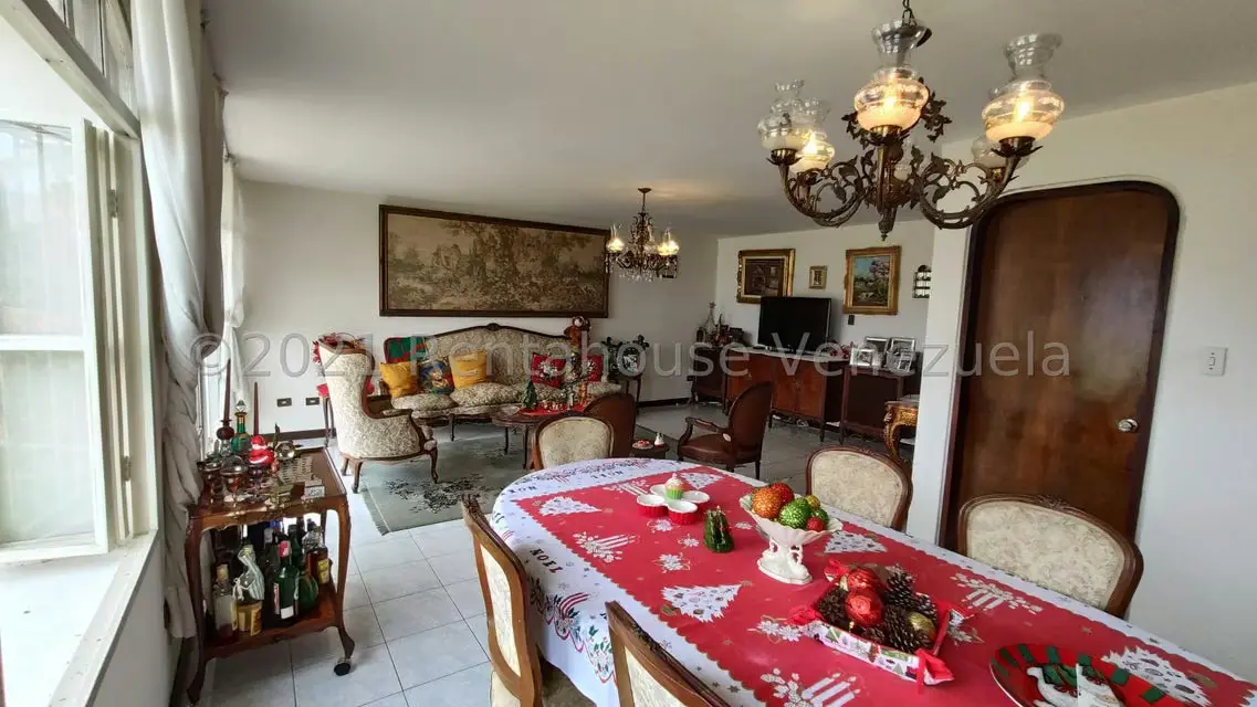 Casa (Multipes Niveles) en Venta en Macaracuay, Distrito Metropolitano - 14