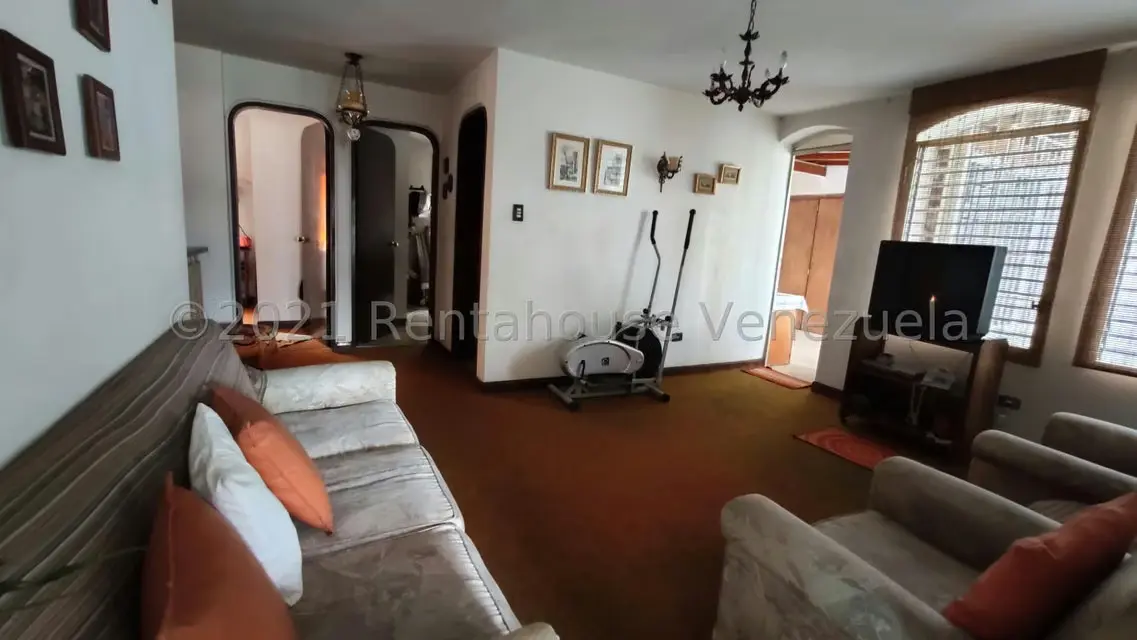 Casa (Multipes Niveles) en Venta en Macaracuay, Distrito Metropolitano - 16